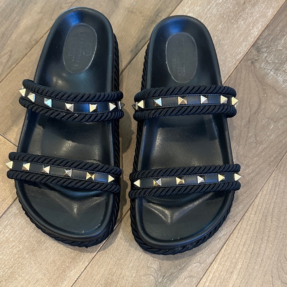 Valentino Black Rockstud Espadrille Slide Sandals